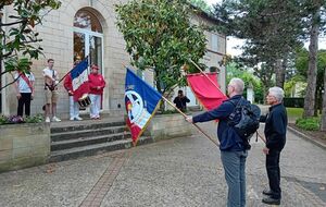 le salut des drapeaux