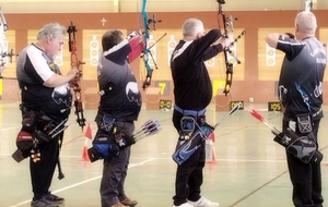 les 1/4 de finales S3HCO. 3 archers de Saint Quentin sur le pas de tir