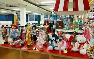 Le marché de Noel, avec les créations de Françoise, Nicole et Sylvie.