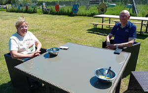 Notre vice présidente et notre président d'honneur en plein effort