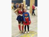 Wonder Woman et mini super Woman